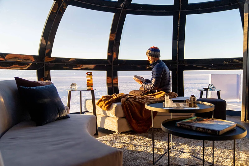 Copyright: Andrew Macdonald for White Desert